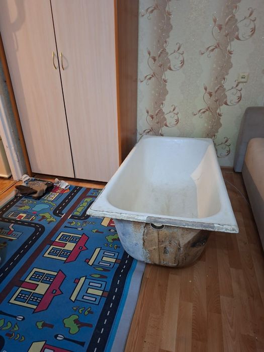 Продам ванну чугун