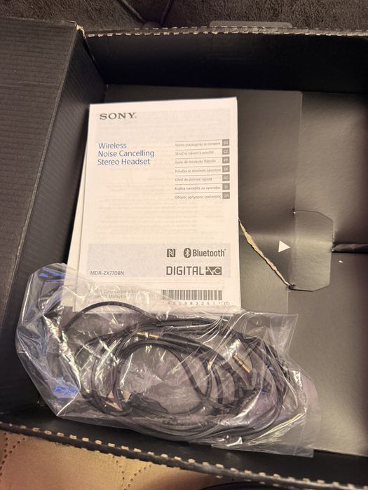 Casti de gaming , 2 perechi sony  si jbl , impecabile la cutie