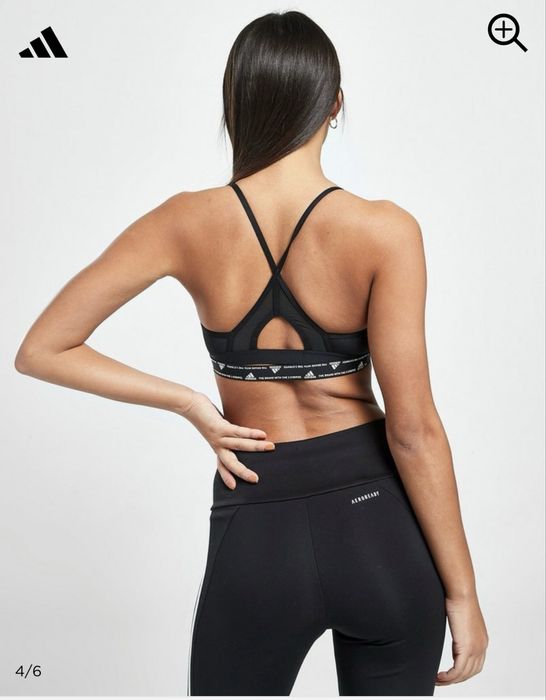 Спортно бюстие Адидас