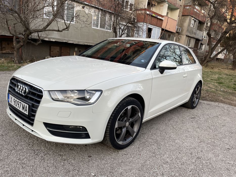 Audi   a3 2013 година