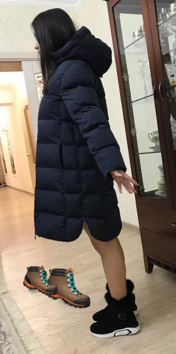 Продам новый пуховик р 42-44, Италия
