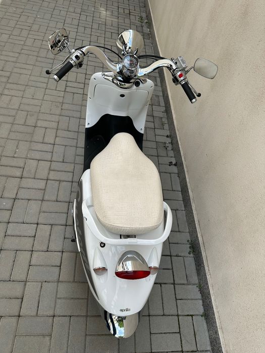 Scuter Aprilia Mojito Custom 50