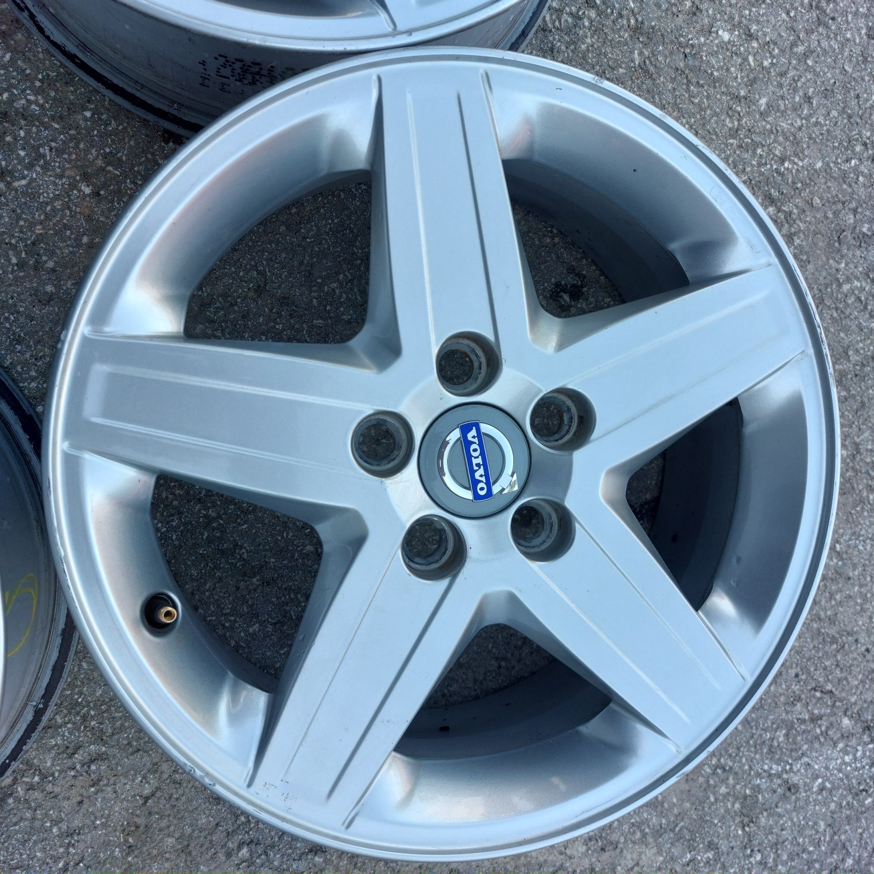 Лети(алуминиеви)джанти 16" 4х108 Volvo Ford Fiesta, Fokus