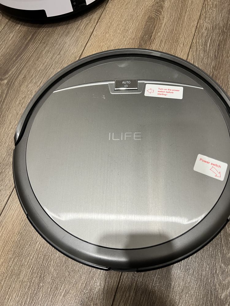 Робот пылесос ILife