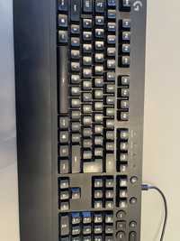 Гейминг клавиатура Logitech G213