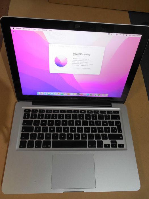 Vand laptop MacBook Pro I5 SSD256GB  8GB baterie 24 cicl aspct super