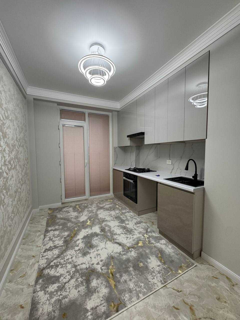 Diplomat 
2в3/80м2.упаукованная Американское посольств новая !!