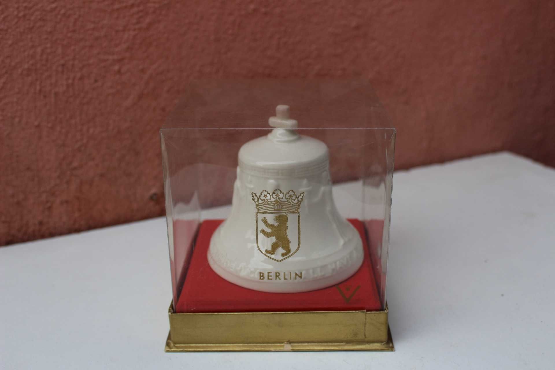 Clopotel portelan GOEBEL - Freedom Bell, anti comunism, ca 1950