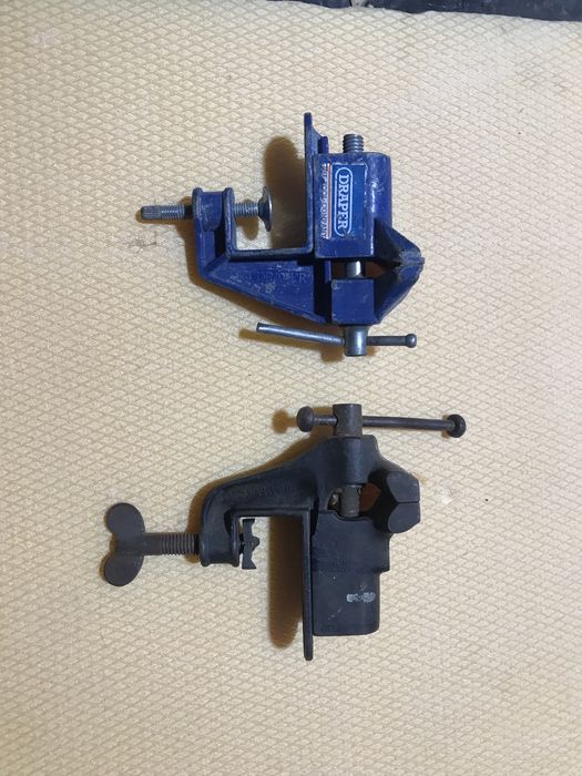 Menghine cu Prindere pe Masa Germania