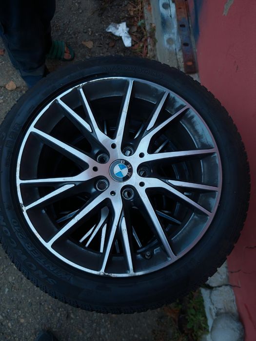 Cauciucuri iarna plus jante BMW