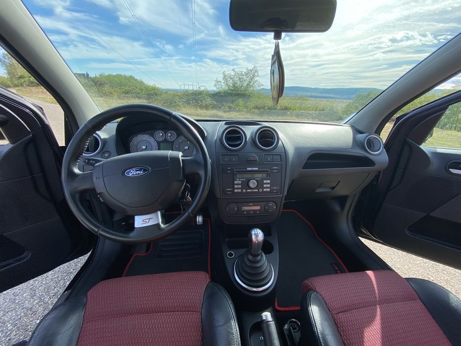 Ford Fiesta ST150