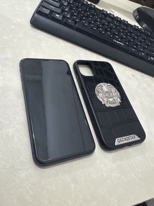 IPone 11, 128гб, 2 симка ремонт кормеген, родной батарейка, экран итд