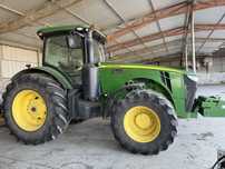 Tractor JOHN DEERE 8260 R