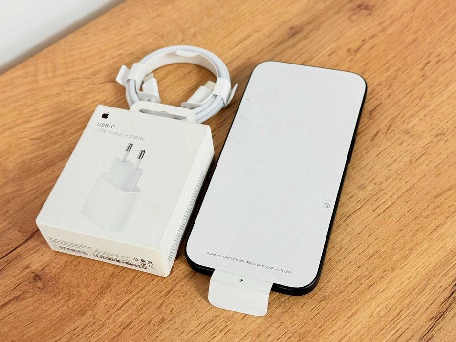 iPhone 16 256GB чисто нов Канада