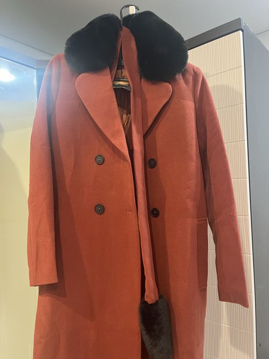 Пальто женское новое 42 размер