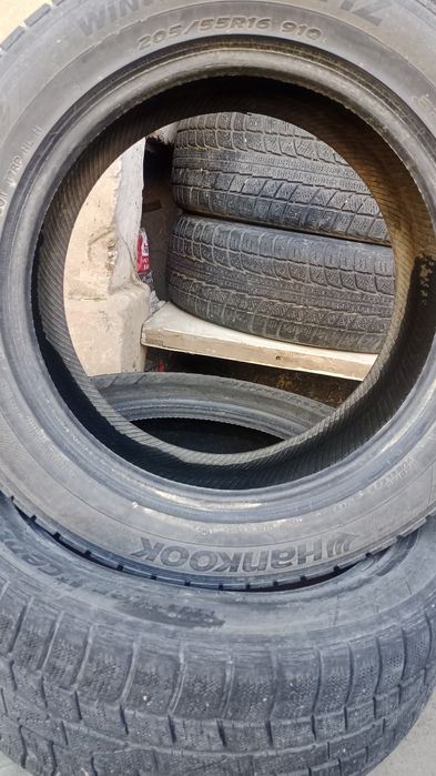 Автошины б/у 2 шт