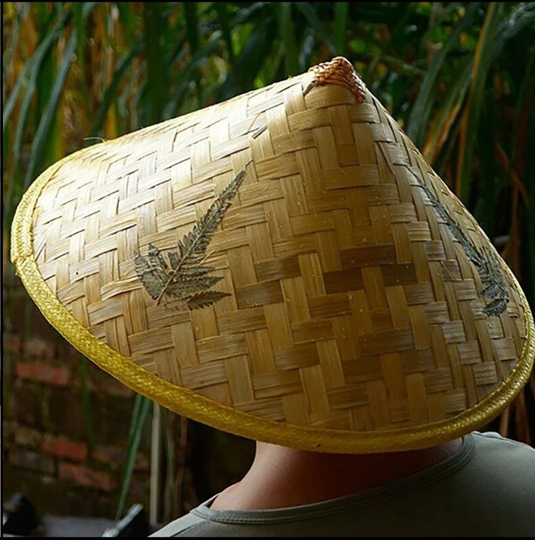 Панама бамбуковая защищает от дождя и солнца