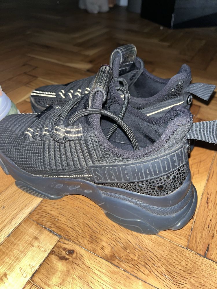 Маратонки Nike Steve Madden Adidas