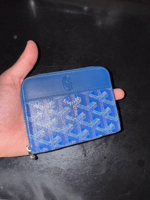 Синие портмоне Goyard