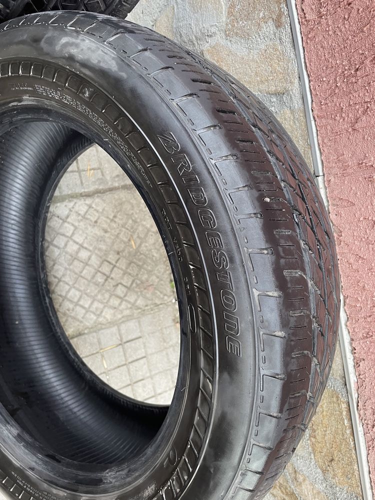 Всесезонни Bridgestone гуми