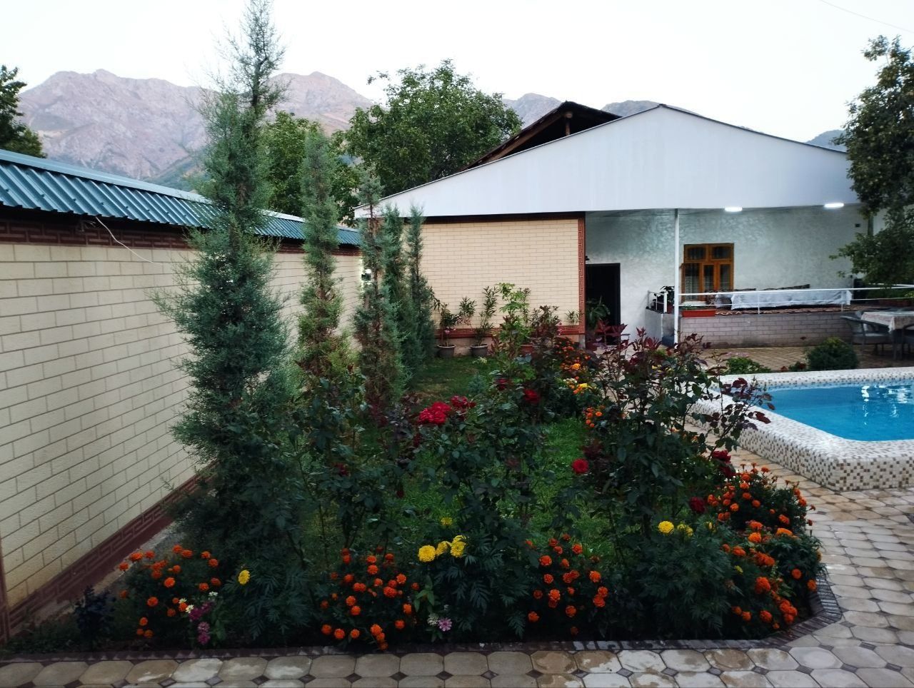 Dacha bor sijjak