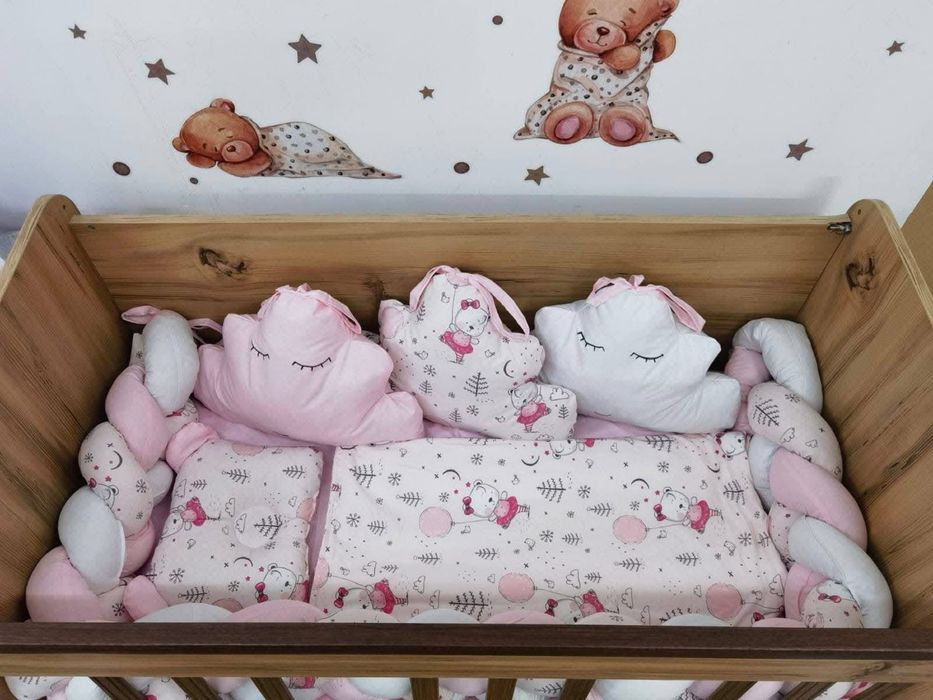 Нов модел обиколник и три облака