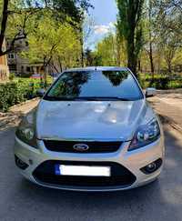 Ford Focus an 2010, 320000 KM, 1.8 TDCI pret 3500eur