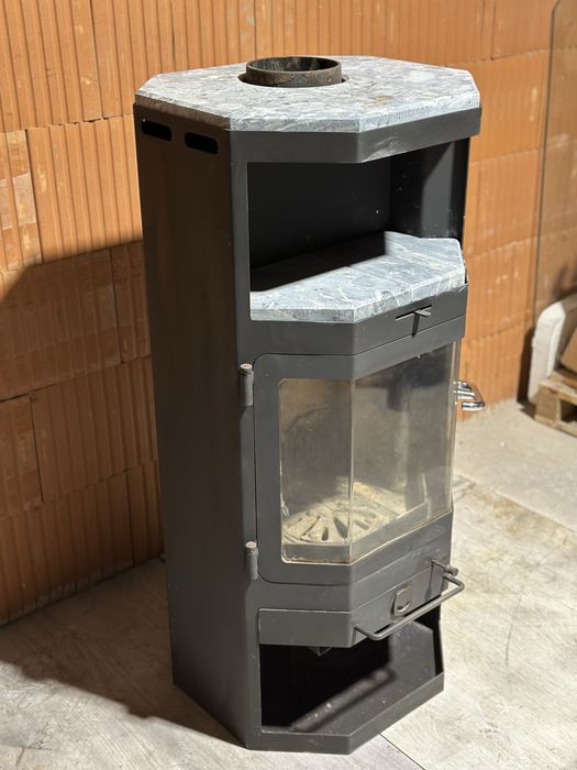 Sobe/semineu model Hark