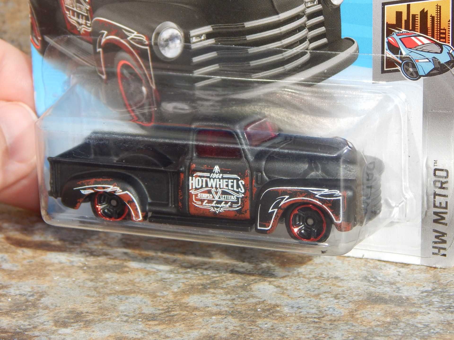 Macheta camioneta pickup Chevrolet 3100 1952 Hot Wheels 1:64 sigilata