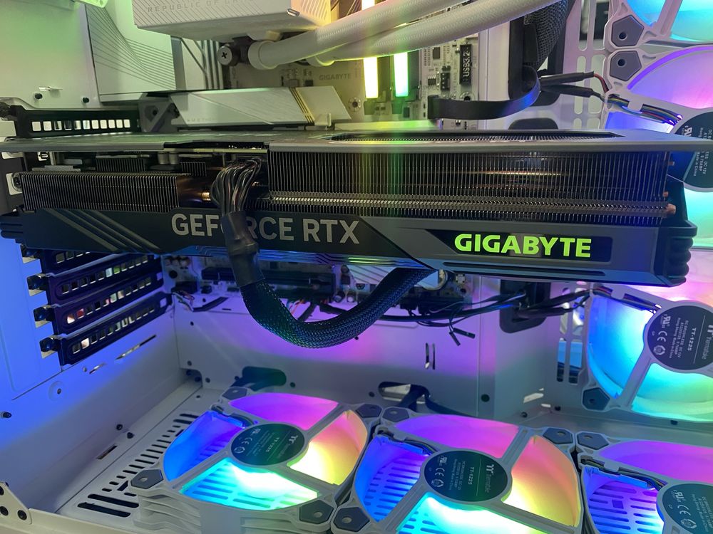 Placa video Gigabyte GeForce RTX 4070 Ti Gaming OC 12GB