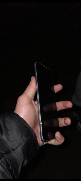 Vând Xiaomi redmi note 14 pro+5g
