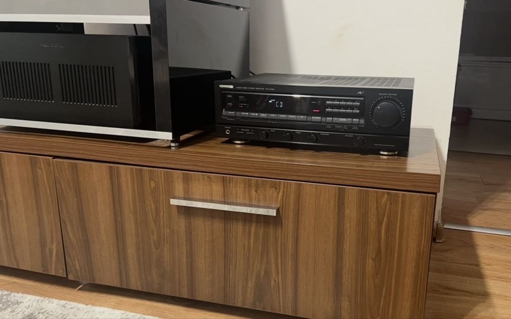 Amplificator stereo Kenwood KR V7020