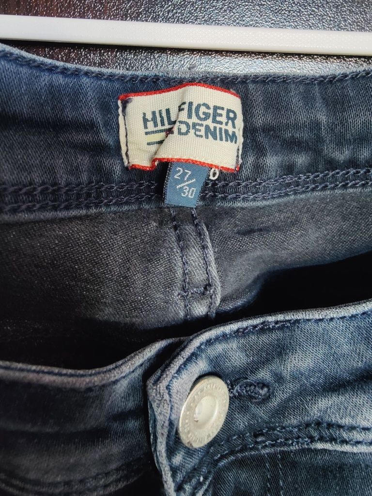 Дамски дънки 27/30 Tommy Hilfiger