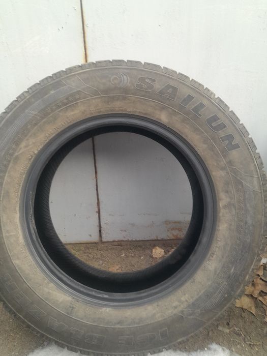 Продам покрышки 205/70/15