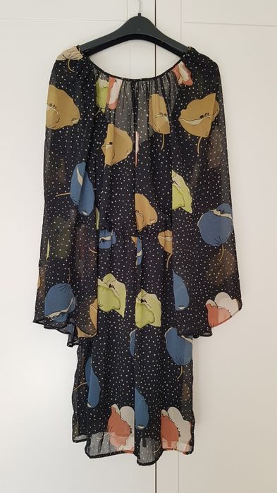 Rochie Zara inflorata si buline