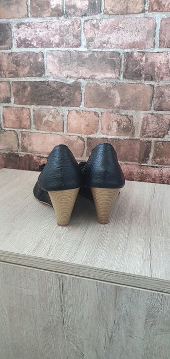 Pantofi de vanzare cu talpa ortopedica