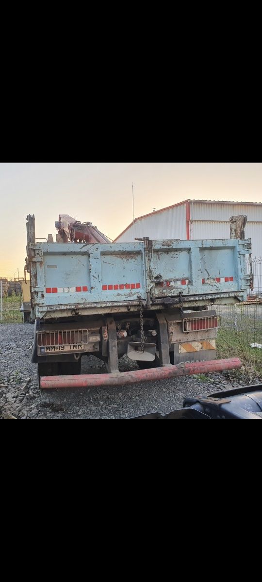 Macara basculabila 4x4 Scania