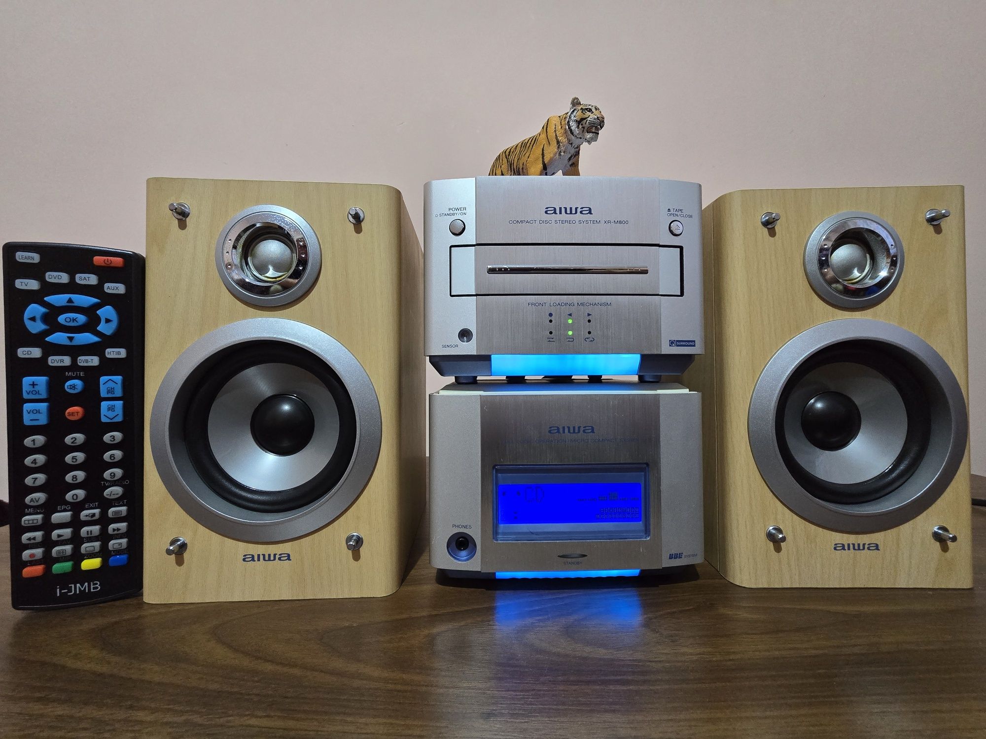 Aiwa XR-M800. Premium system. Eleganță și sunet cald. Preț fix !