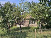 Teren cu casa demolabila
