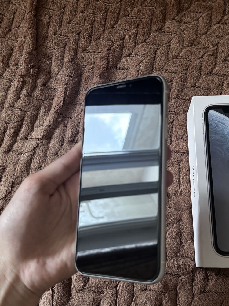 Iphone XR 128gb в отличном состоянии