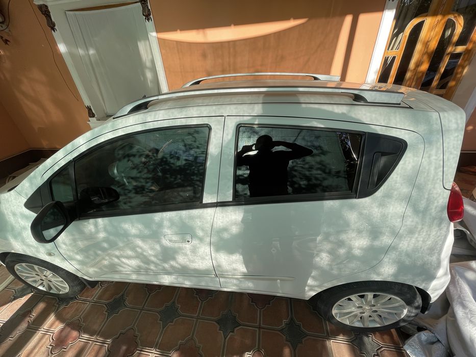 Spark avtomobili sotiladi 2014 yil radnoy