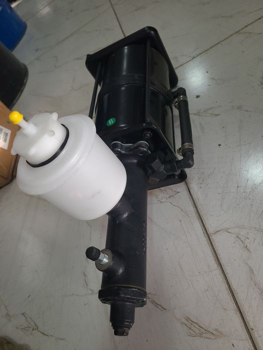 Пневмогидравлический усилитель тормозов (ПГУ) УРАЛ-4320/375, задний, с