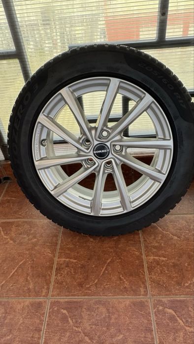 Jante Bmw BORBET (Germany) 17 x1,x2 + cauciucuri iarna 205/60/17 5x112