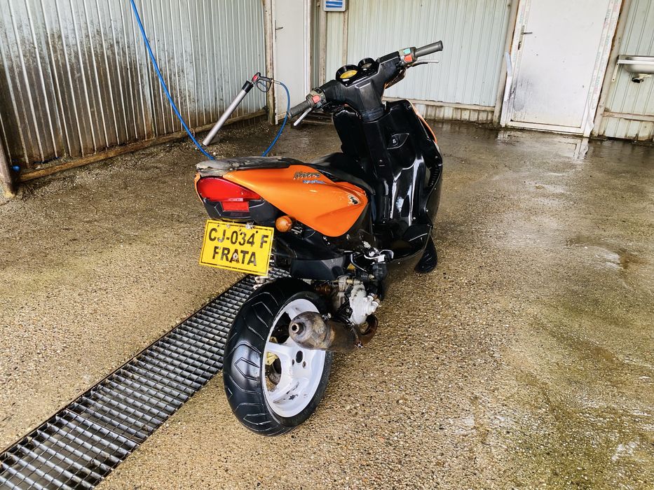 De Vanzare Scuter Yamaha Aerox MBK