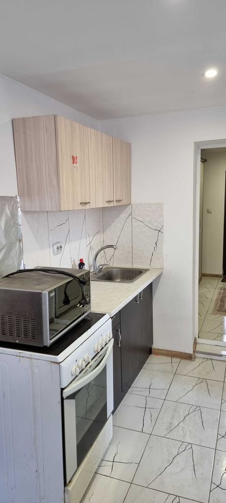Продава се Етаж от къща в Разград, Освобождение - 75 кв.м за 1156 €/кв.м - Снимка #7