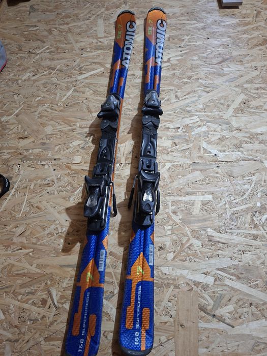 Schiuri Volkl 168 cm/ Atomic 150 cm