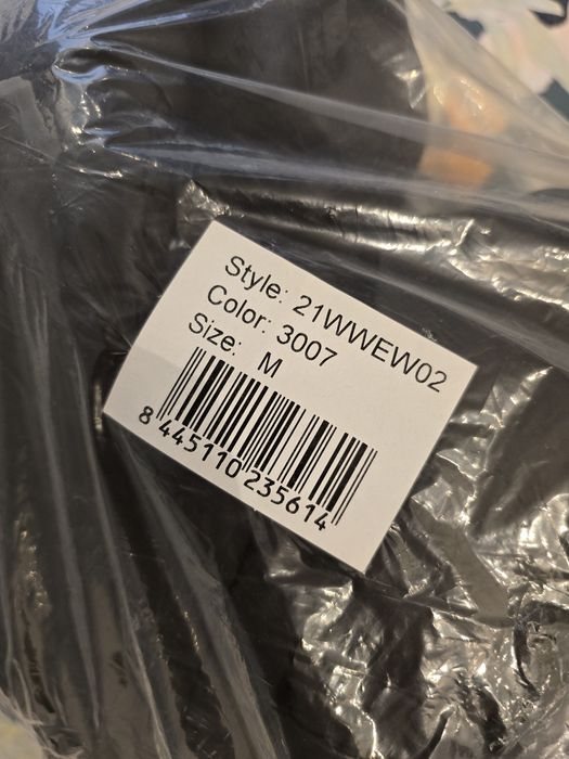 Ново Calvin Klein Дамско зимно яке M-L