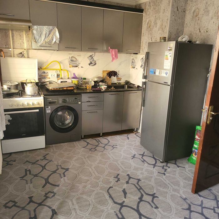 сотилади  2  хоналик  уй