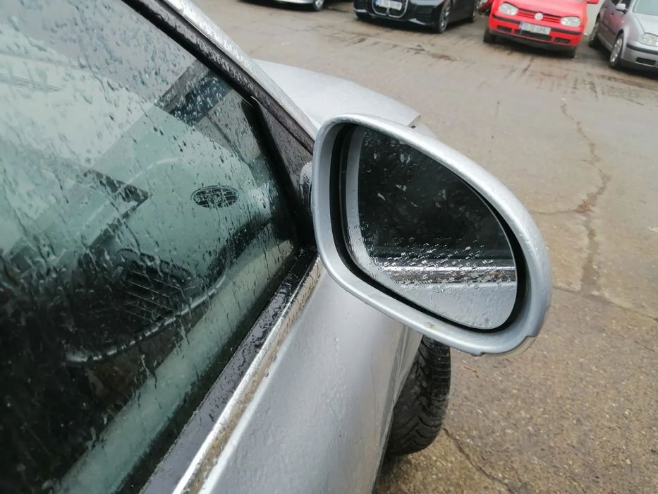 Dezmembrez Volkswagen Passat B5.5 Variant (3B6) 1.9 TDI AVB 2005