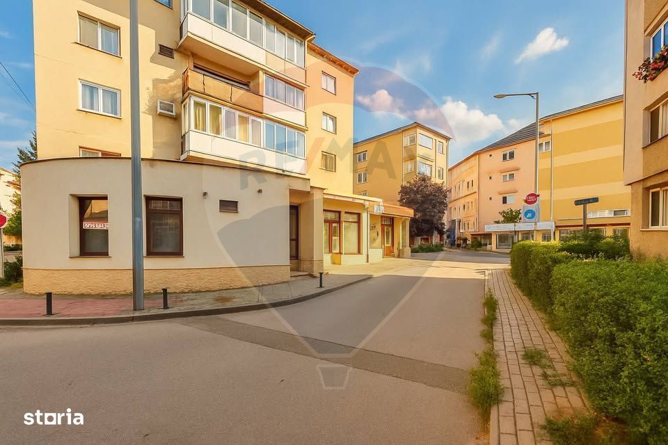 Spațiu comercial pentru clinică / laborator / cabinet medical